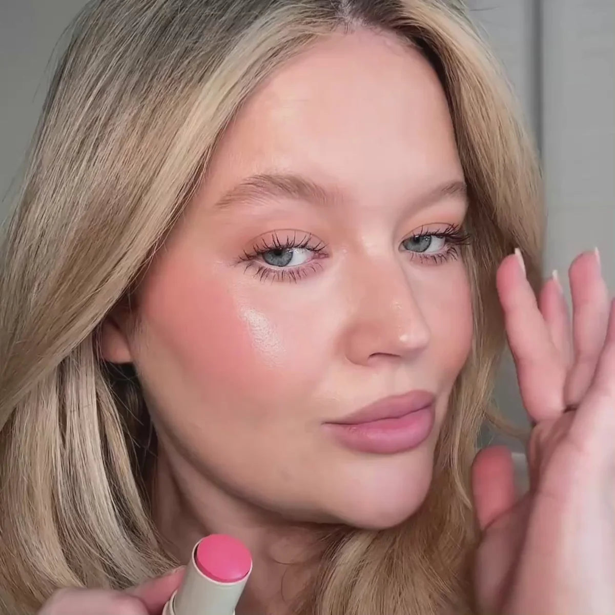 IDUN MINERALS BLUSH | Dröm| Strawberry Pink