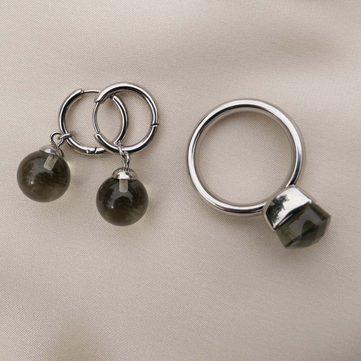 Pure steel | Eyrnalokkar | Grey