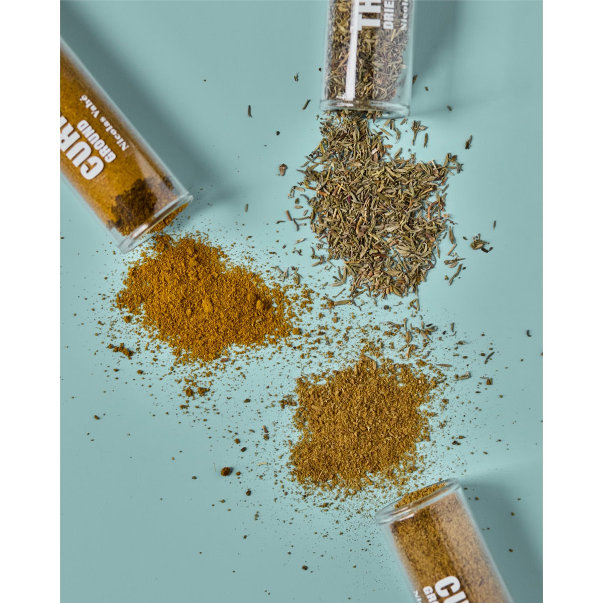Kryddstaukar | Curry powder, thyme, cumin powder