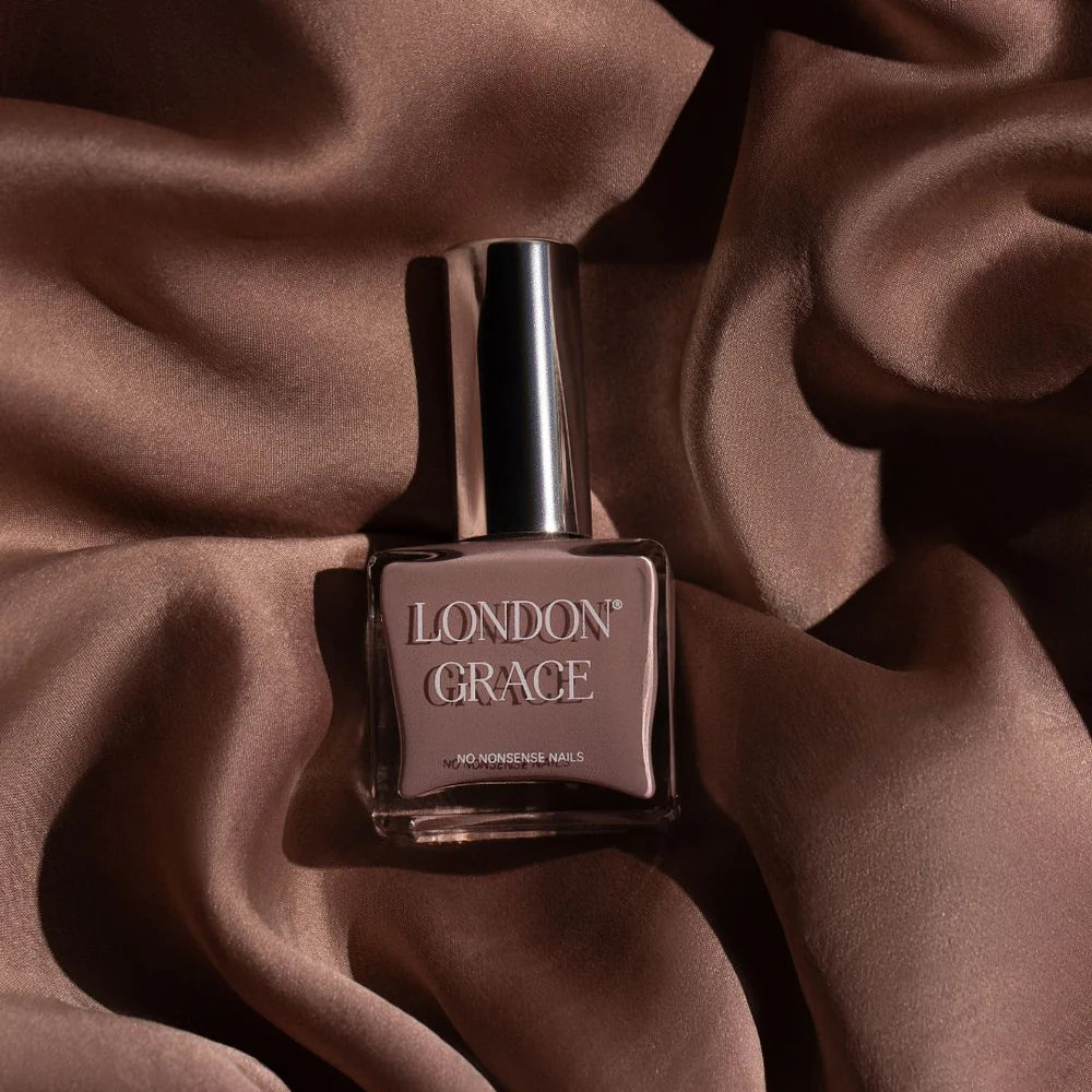 LONDON GRACE | NAGLALAKK| HAZEL