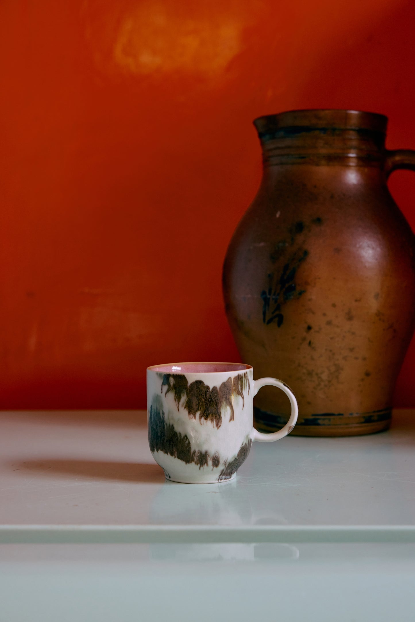 FORSALA | Lendir 29. Maí | HKLIVING | 70s ceramics | Kaffibolli | Tides