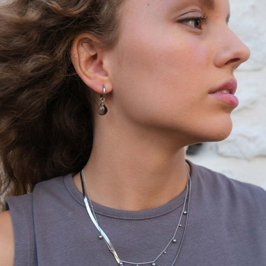 Pure steel | Eyrnalokkar | Grey