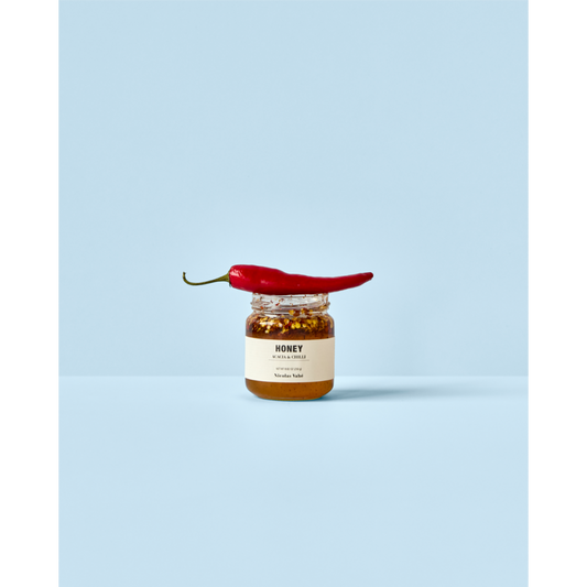 Nicholas Vahé | Hunang með Chilli