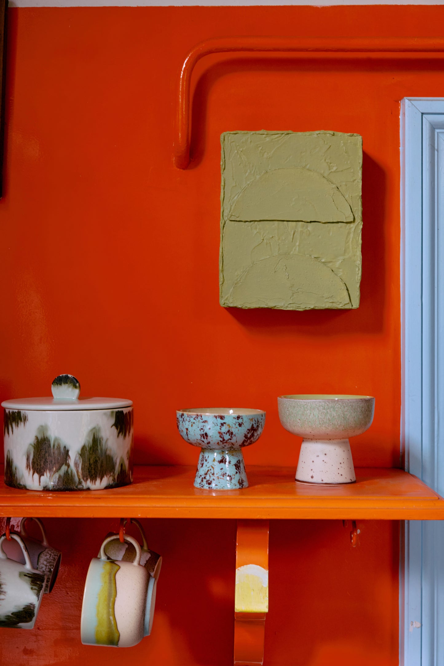 FORSALA | Lendir 29. Maí | HKLIVING | 70s Ceramics | Tapas Skál á fæti | slush