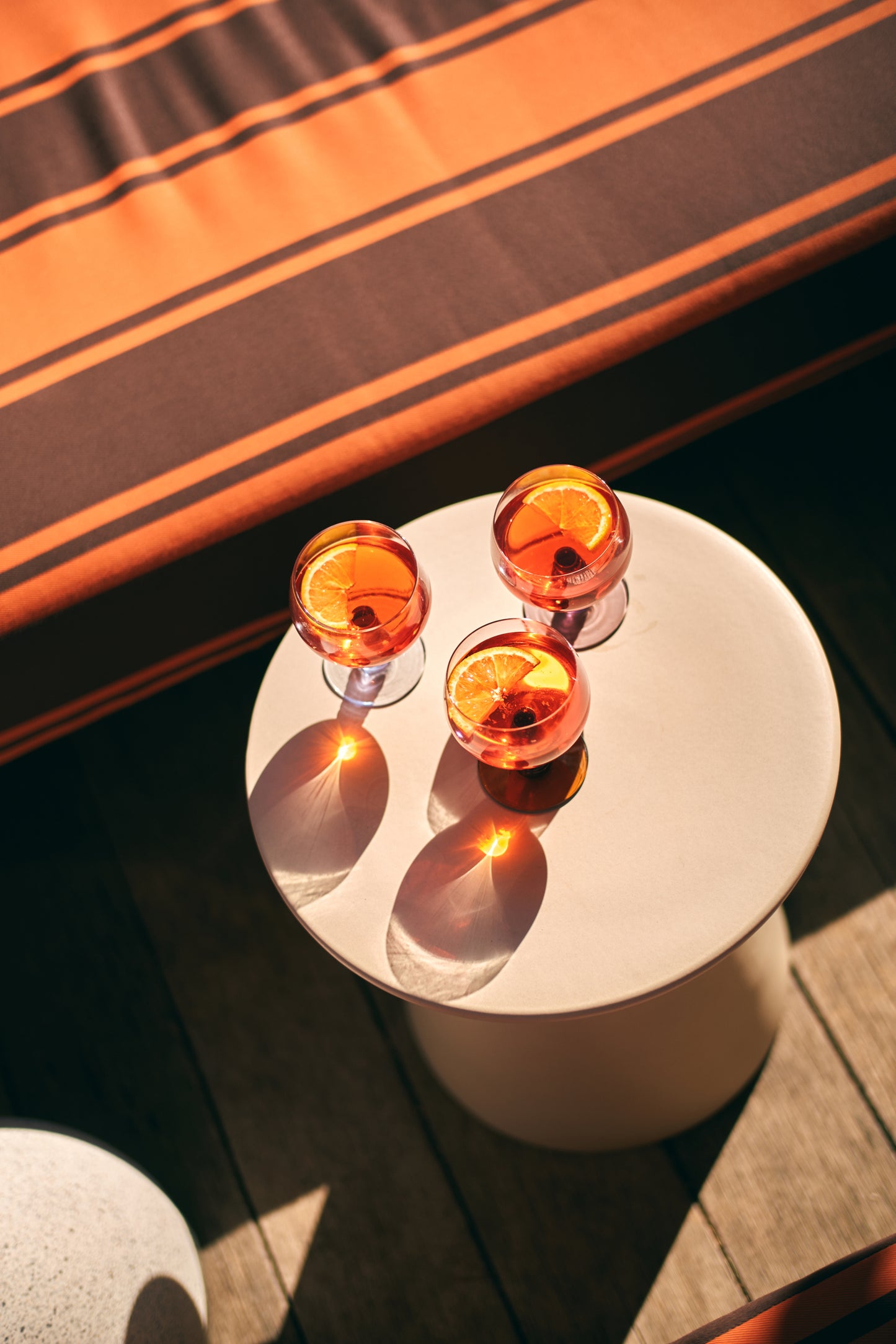 HKLIVING | Swirl Vínglas | Ochre |Lágt