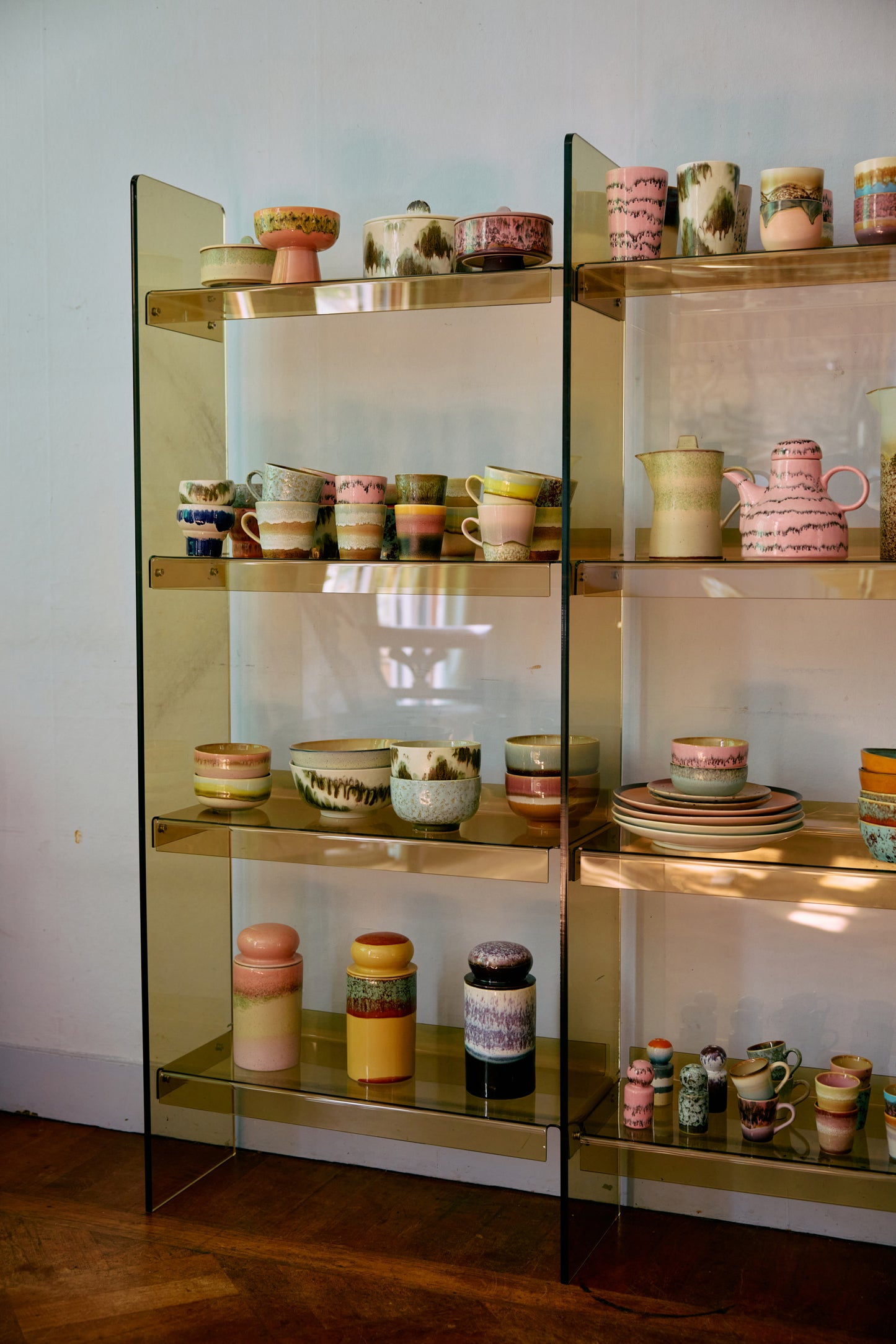 HKLIVING | 70s ceramics | Kaffibolli | Tide