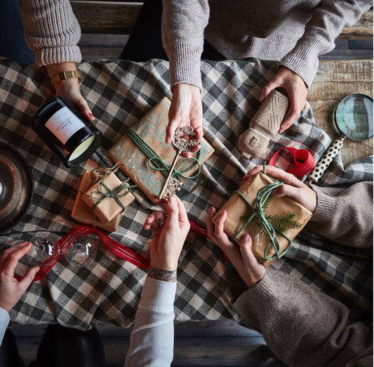 AFFARI OF SWEDEN | Ilmkerti | Sandalwood og lakkrís