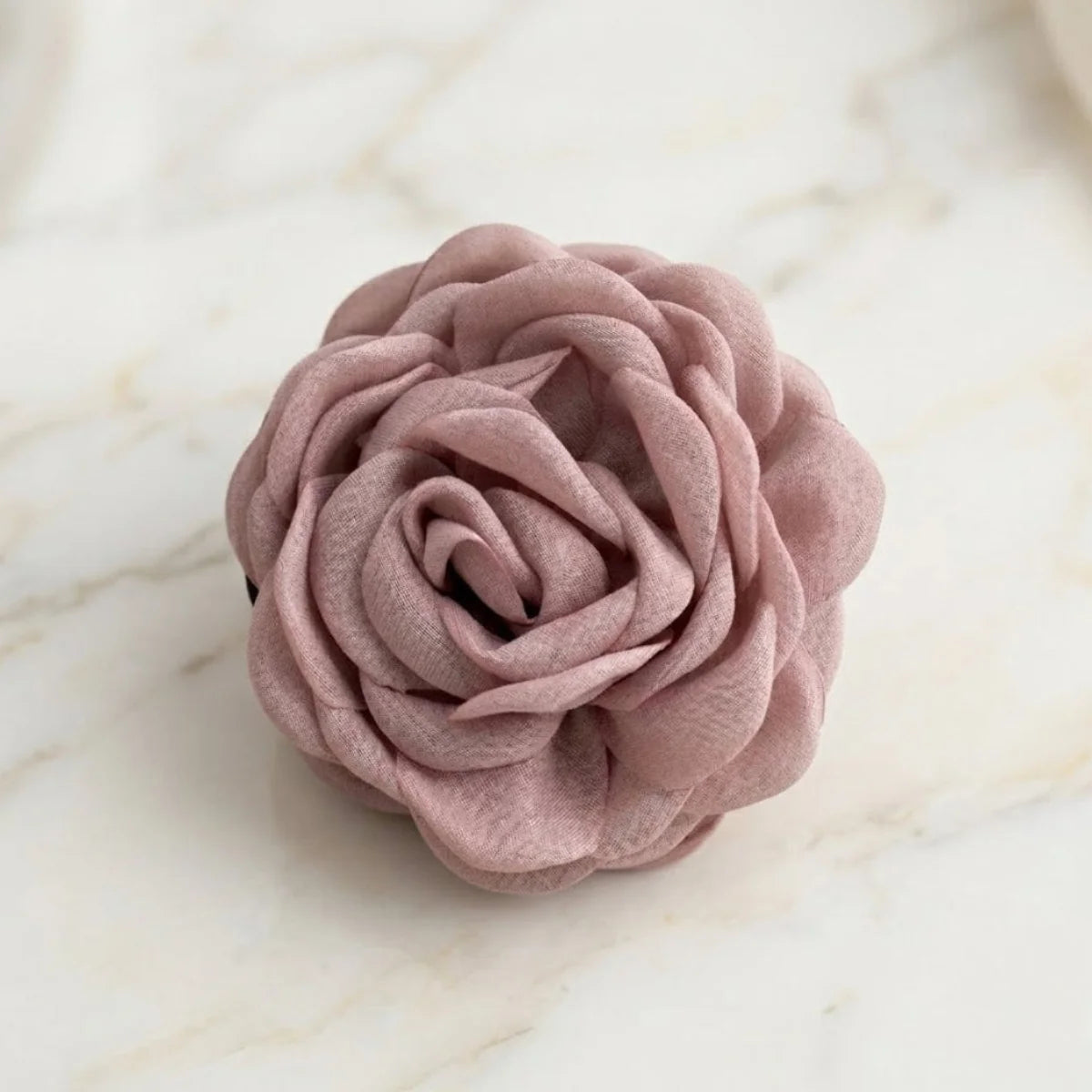 NAMISO | Hana Rose | Hárklemma | Taupe | 9 cm