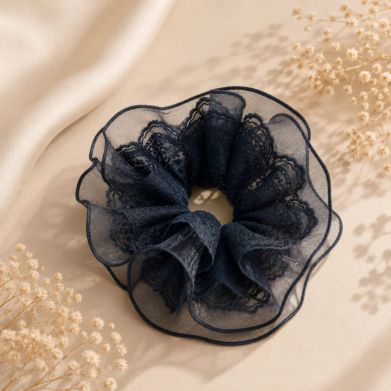 NAMISO | Lunéa | Blonde Scrunchie | Svört