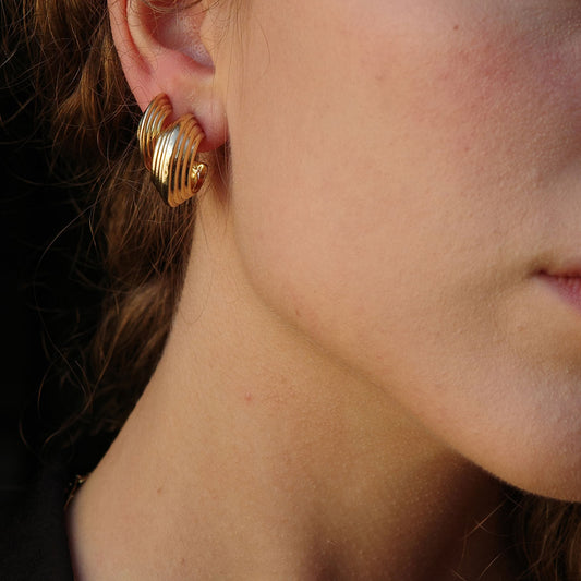 Eyrnalokkar | Grace | Gull