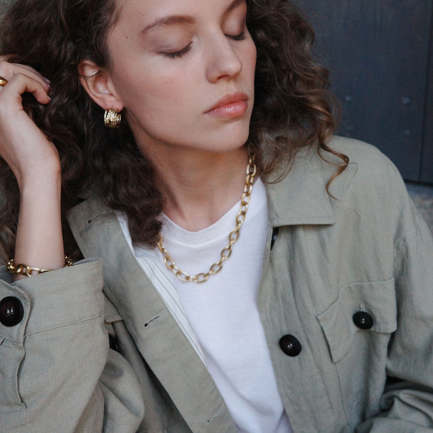 Eyrnalokkar | Steel satin| Gull 14k