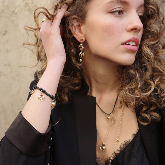 Eyrnalokkar | Rose Hip