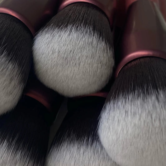 IDUN | Pro Buffer Foundation Brush