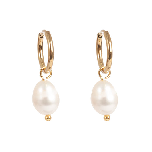 Eyrnalokkar - Freshwater Pearls