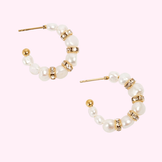 Eyrnalokkar | Tone Damli | Hringir m/perlum