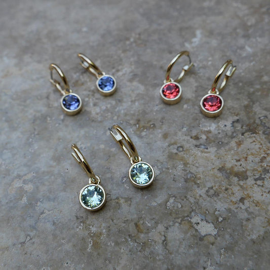 Eyrnalokkar Hangandi -Chrysolite - Swarovski